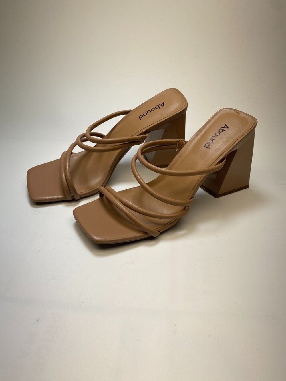 Abound Womens Austyn Tan Strap High Heel Sandal Sz 9